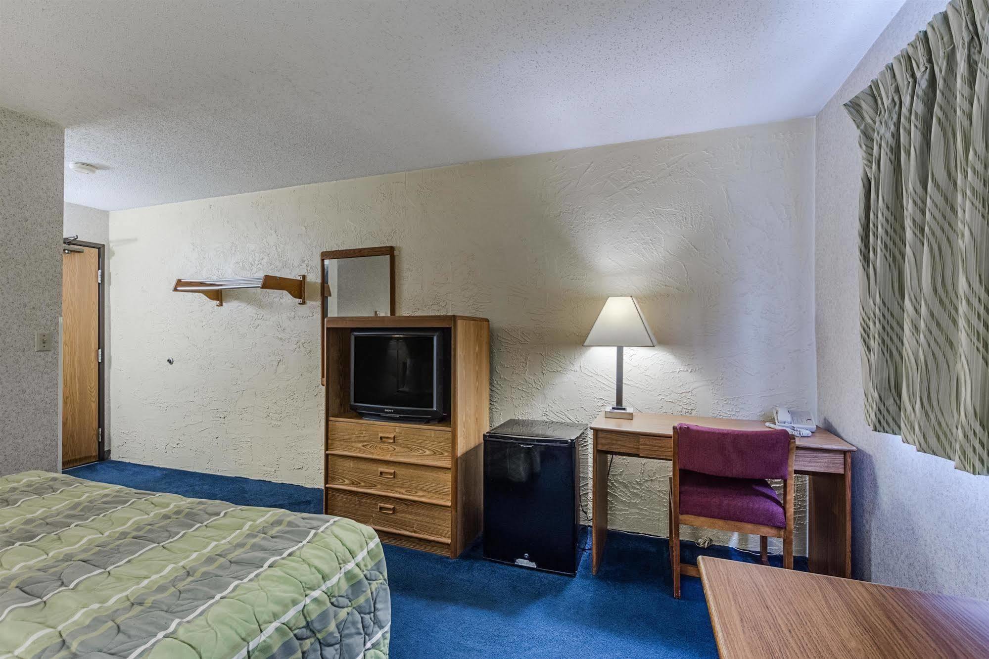 Rodeway Inn Cascade Exterior foto